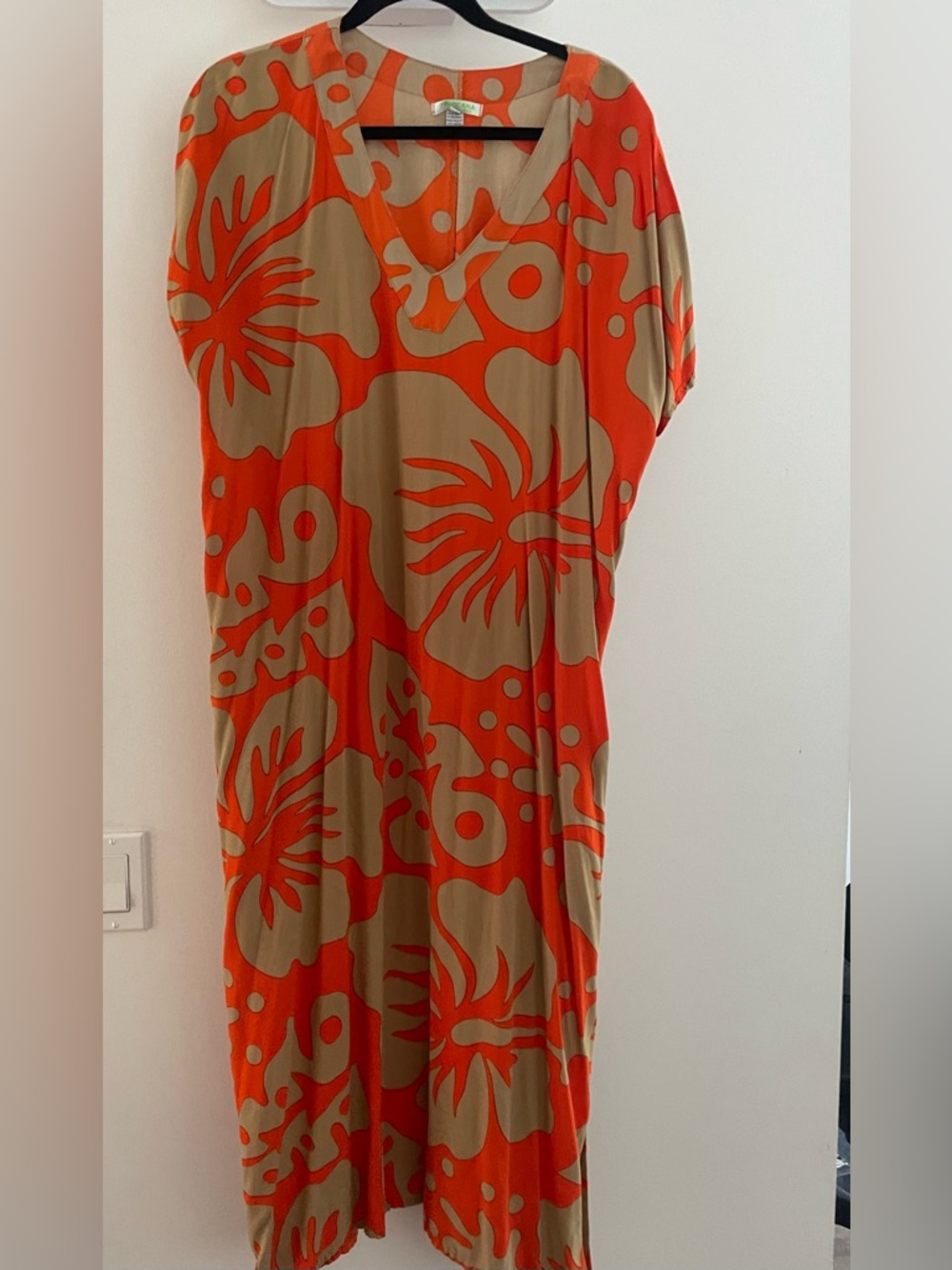 Loose and flowy kaftan Style dress. Orange and Tan Bold Floral Maxi Dress